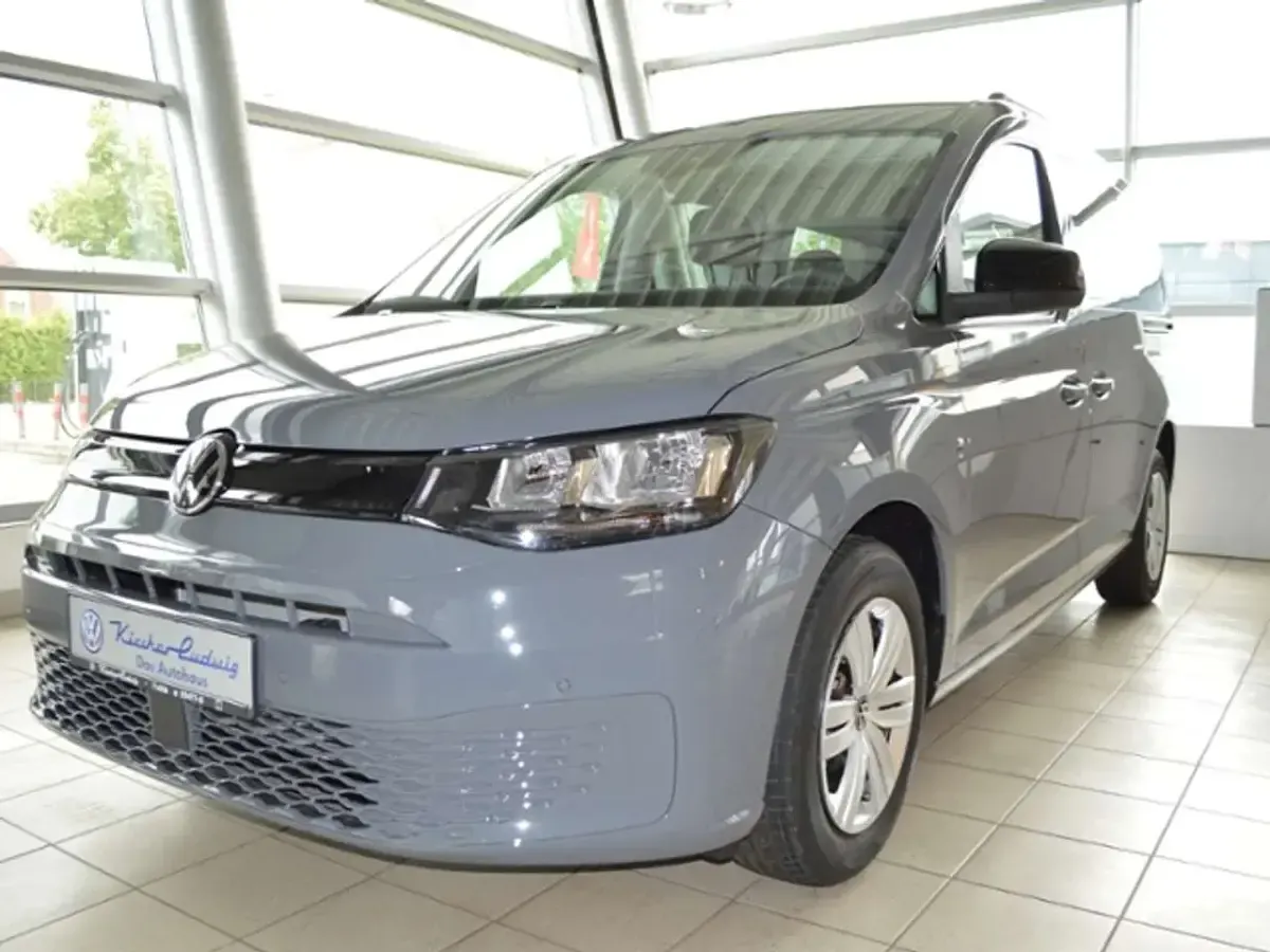 Gebraucht VW Caddy 102 PS (75 kW) 2025 Pure grey Van / Kleinbus