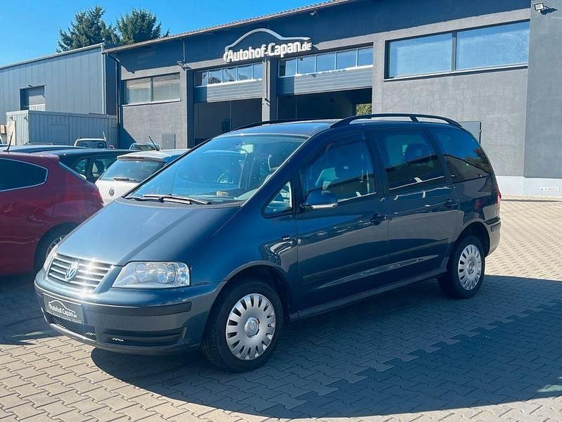 Grau Gebraucht 2005 VW Sharan Trendline Van / Kleinbus | 1.999 € (Fairer Preis) - Bild 1/4