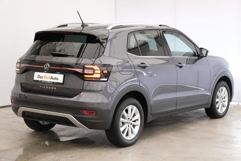 Gebraucht VW T-Cross Style 110 PS (80 kW) 2022 Grau metallic SUV