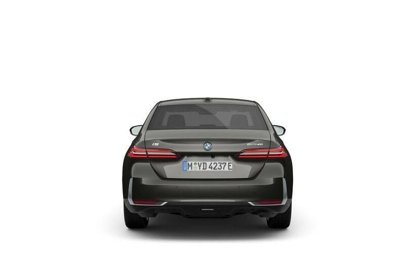 Neu BMW i5 250 kW (340 PS) 2026 Grau Limousine