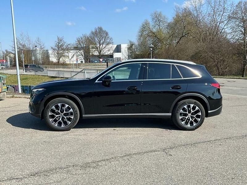 Gebraucht Mercedes GLC220 Avantgarde 197 PS (144 kW) 2026 Schwarz