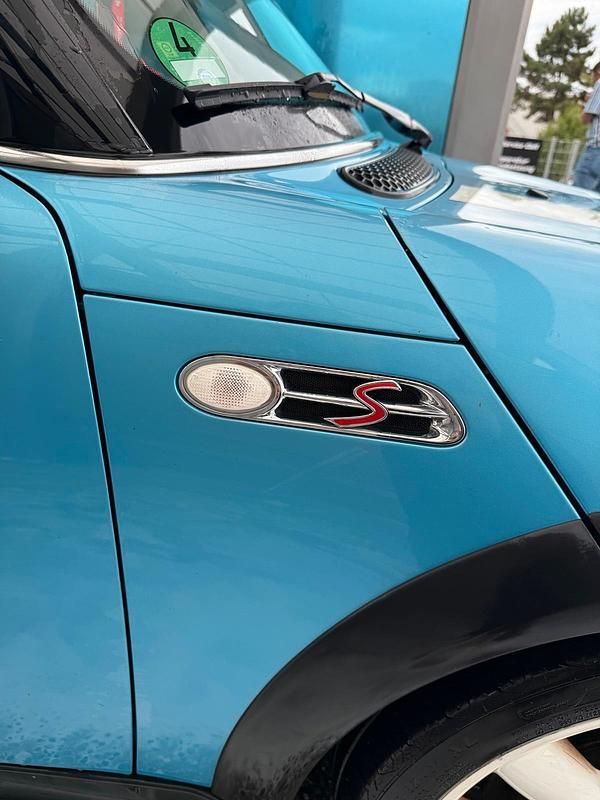 Usado Mini Cooper S 163 HP (119 kW) 2002 Azul Citadino