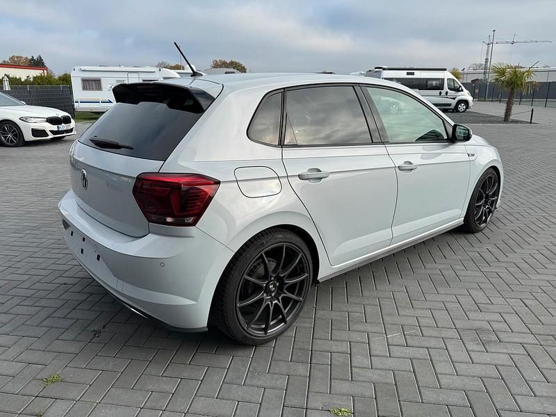 Gebraucht VW Polo R-line 96 PS (70 kW) 2018 Grau Kleinwagen
