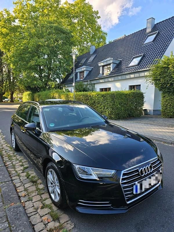 Schwarz Gebraucht 2017 Audi A4 Kombi | 14.490 € (Guter Preis) - Bild 1/4