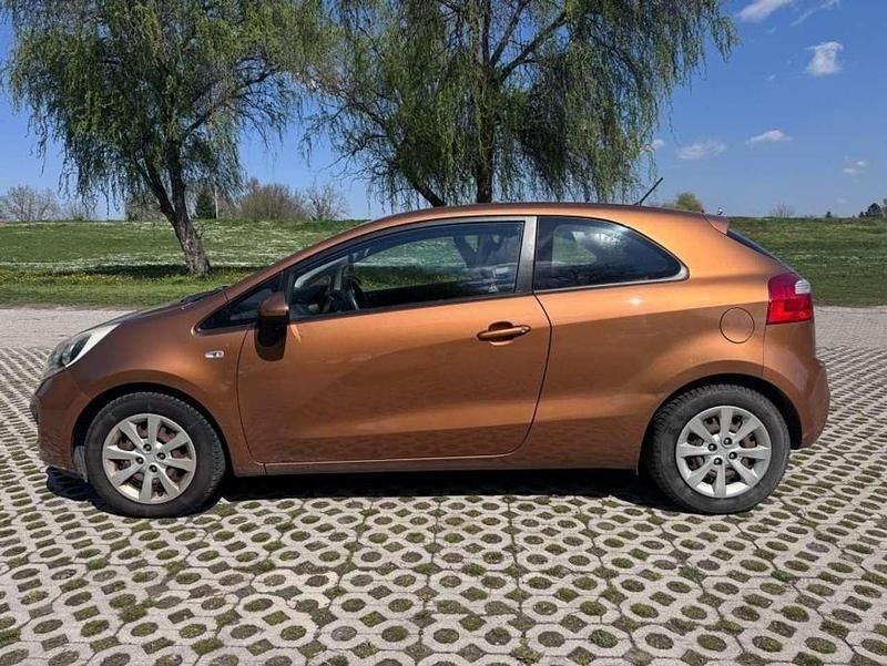 Brugt Kia Rio Style 84 HK (61 kW) 2012 Sedan