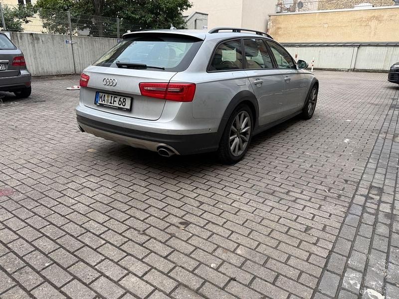 Gebraucht Audi A6 Allroad Comfort 313 PS (230 kW) 2014 Silber Kombi