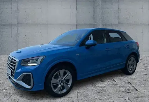 Gebraucht Audi Q2 S-Line 150 PS (110 kW) 2022 Blau SUV