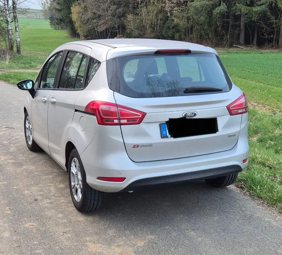 Gebraucht Ford B-MAX SYNC Edition 101 PS (74 kW) 2014 Silber Van / Kleinbus