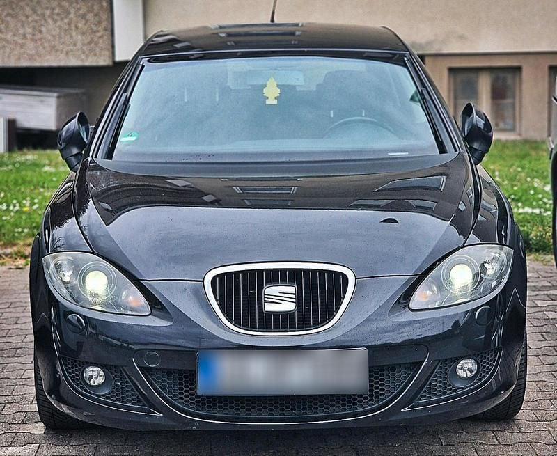 Usado Seat Leon 150 HP (110 kW) 2006 Preto Citadino