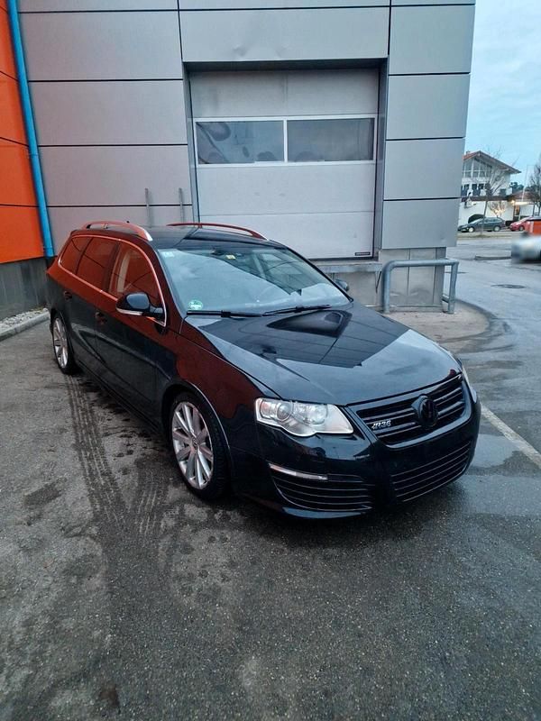 Gebraucht VW Passat R 300 PS (220 kW) 2009 Schwarz Kombi