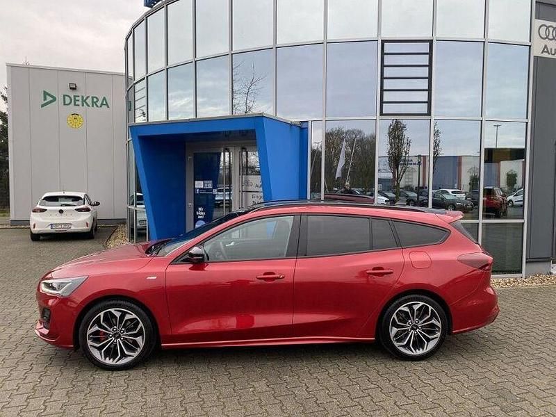 Gebraucht Ford Focus ST-Line X 2025 Rot
