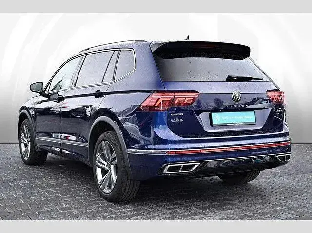 Gebraucht VW Tiguan Allspace R-line 200 PS (147 kW) 2022 Blau SUV