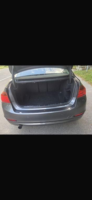 Gebraucht BMW 316 136 PS (100 kW) 2014 Grau Limousine