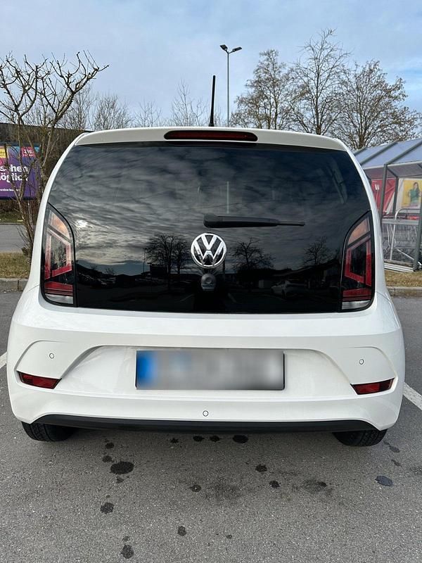 Gebraucht VW up! 60 PS (44 kW) 2019 Weiß Kleinwagen