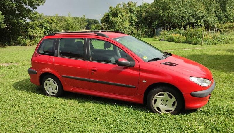 Gebraucht 2003 Peugeot 206 Kombi | 1.750 € (Fairer Preis) - Bild 1/4