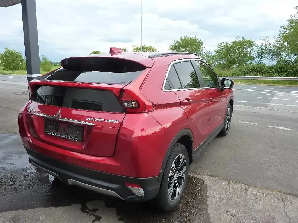 Gebraucht Mitsubishi Eclipse Cross Diamant Edition 163 PS (119 kW) 2018 Rot SUV