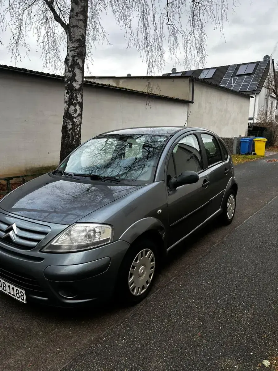 Usado Citroën C3 Tonic 73 CV (53 kW) 2009 Gris Berlina