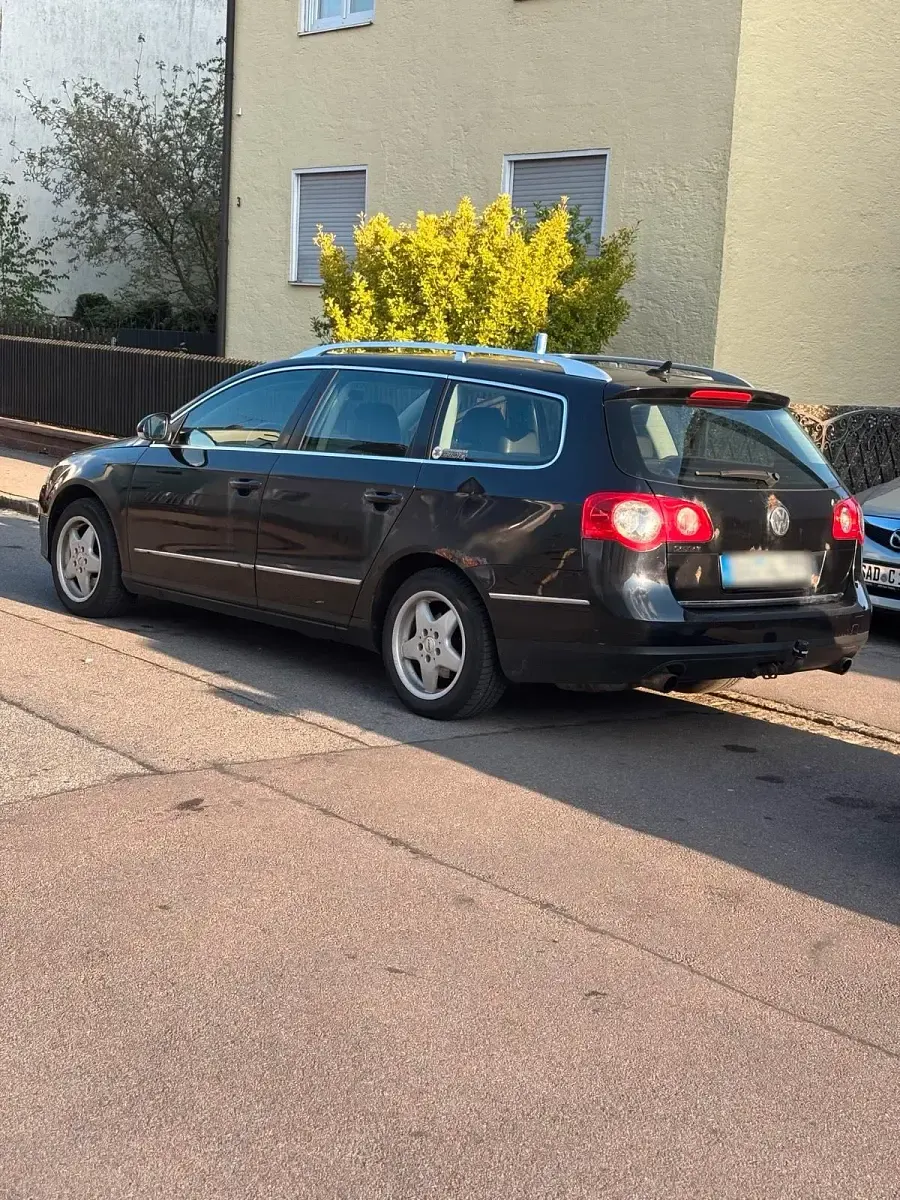 Gebraucht VW Passat 150 PS (110 kW) 2009 Schwarz Kombi