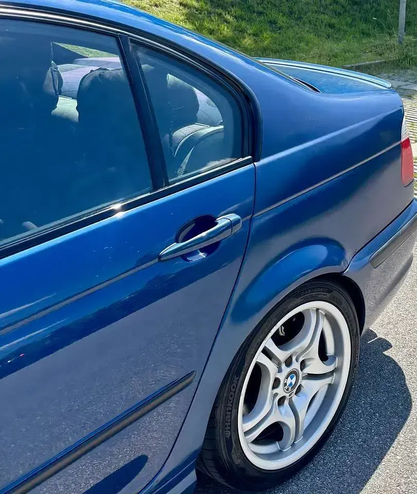 Gebraucht BMW 325 Shadowline 192 PS (141 kW) 2002 Blau Limousine