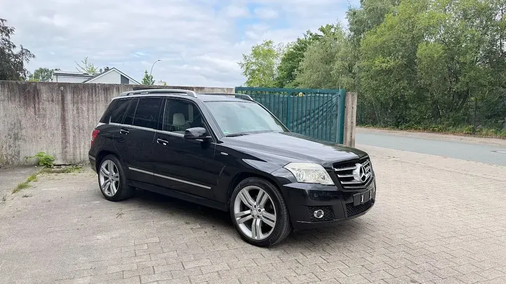 Gebraucht Mercedes GLK350 224 PS (164 kW) 2009 Schwarz SUV