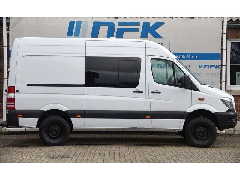 Używany Mercedes Sprinter 143 KM (105 kW) 2016 Biały