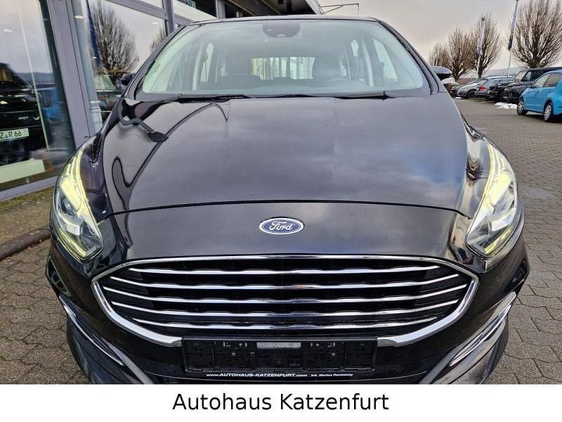 Używany Ford S-MAX Trend 150 KM (110 kW) 2021 Czarny Minivan