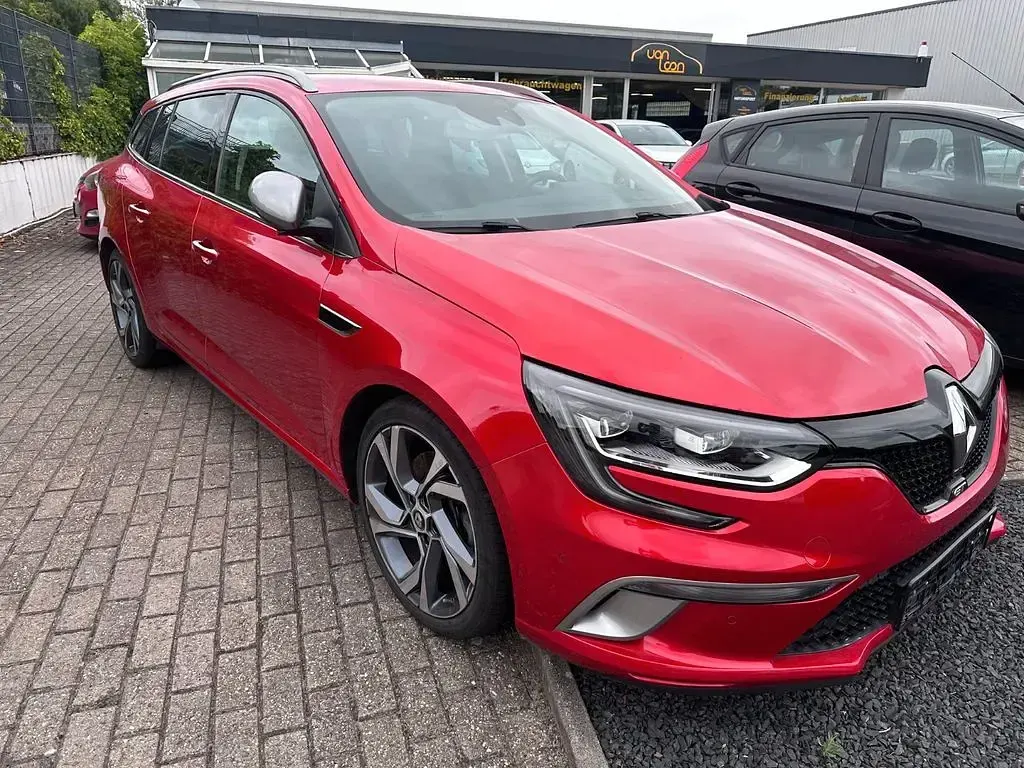 Gebraucht Renault Mégane GT GT 205 PS (150 kW) 2018 Rot Coupé