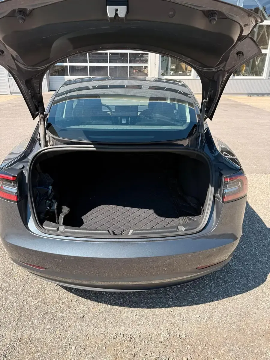 Gebraucht Tesla Model 3 239 kW (325 PS) 2022 Grau Limousine