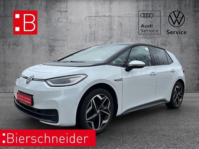 Gebraucht VW ID.3 Pro 150 kW (204 PS) 2023 Weiss Kleinwagen