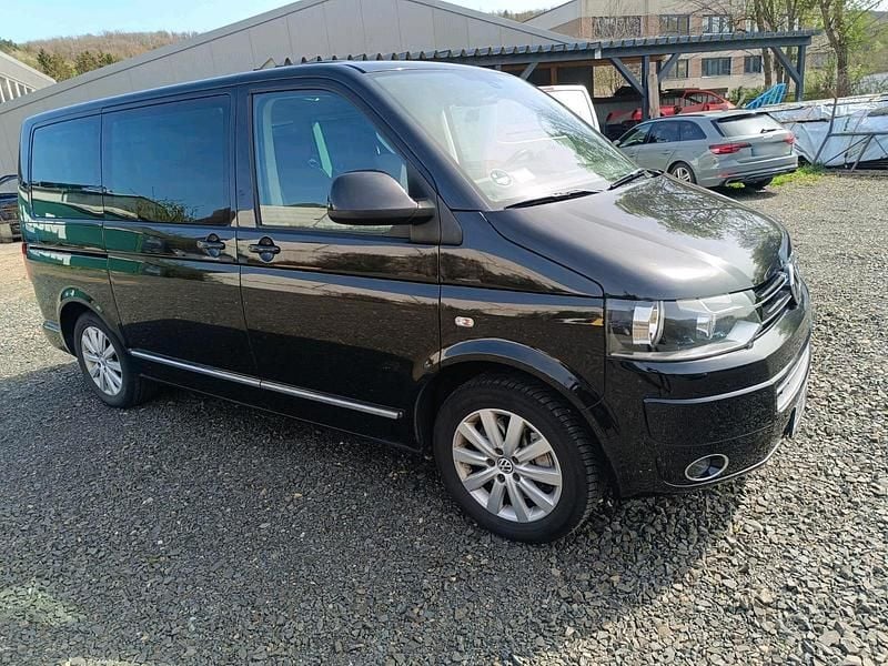 Gebraucht VW Multivan 180 PS (132 kW) 2010 Schwarz Van / Kleinbus