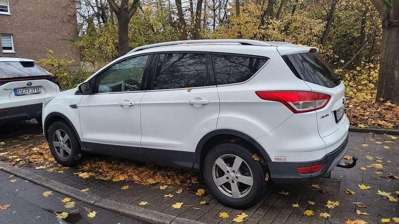 Gebraucht Ford Kuga Titanium 150 PS (110 kW) 2015 SUV