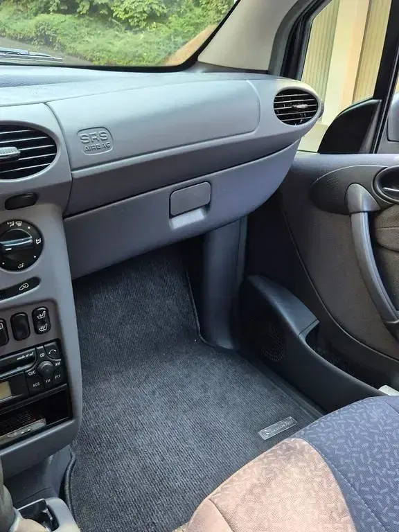 Gebraucht Mercedes A160 Avantgarde 102 PS (75 kW) 2002 Schwarz Kleinwagen