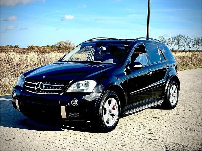 Schwarz Gebraucht 2006 Mercedes ML420 AMG SUV | 7.500 € - Bild 1/4