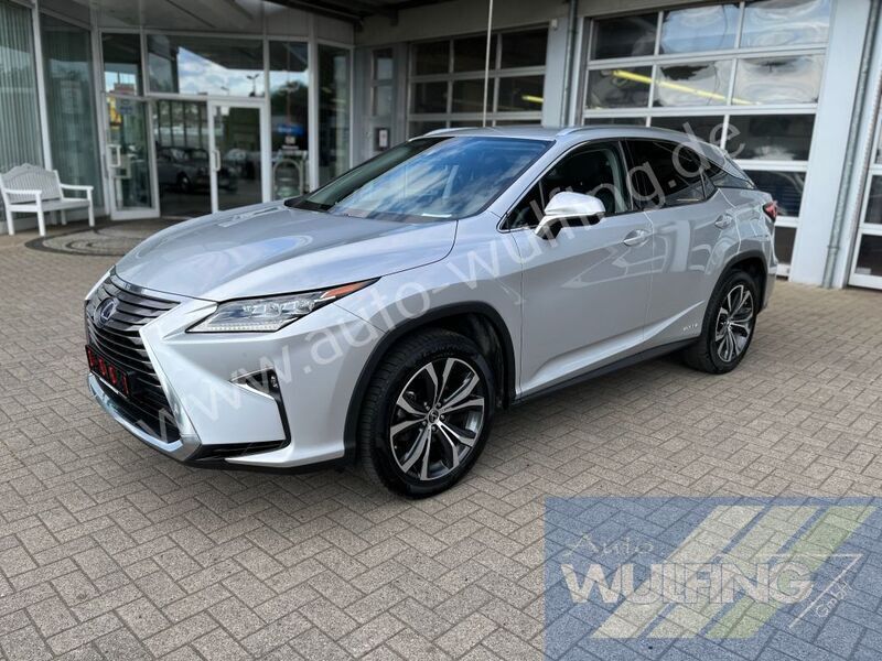 Silber Gebraucht 2019 Lexus RX450h SUV | 39.890 € (Etwas zu teuer) - Bild 1/4