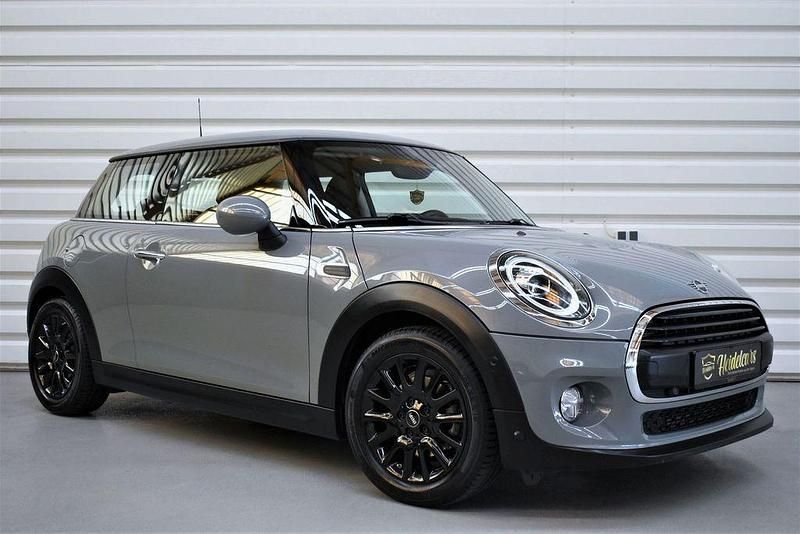 Grau Gebraucht 2018 Mini ONE Kleinwagen | 16.990 € (Etwas zu teuer) - Bild 1/4