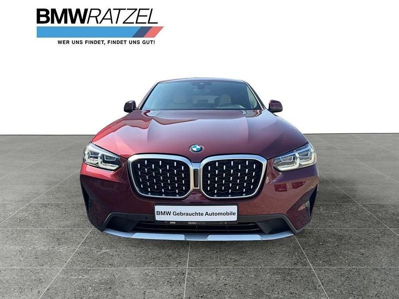 Gebraucht BMW X4 Performance 184 PS (135 kW) 2021 Rot SUV