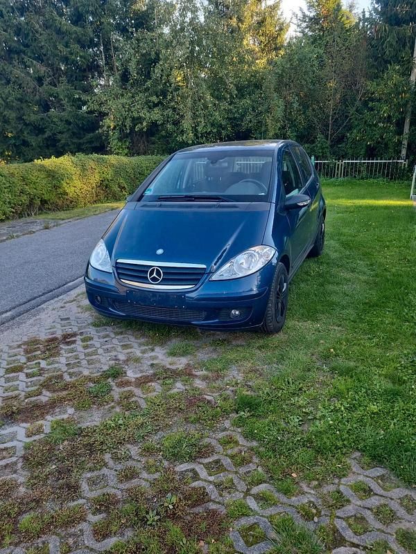 Gebraucht Mercedes A180 109 PS (80 kW) 2007 Blau Kleinwagen