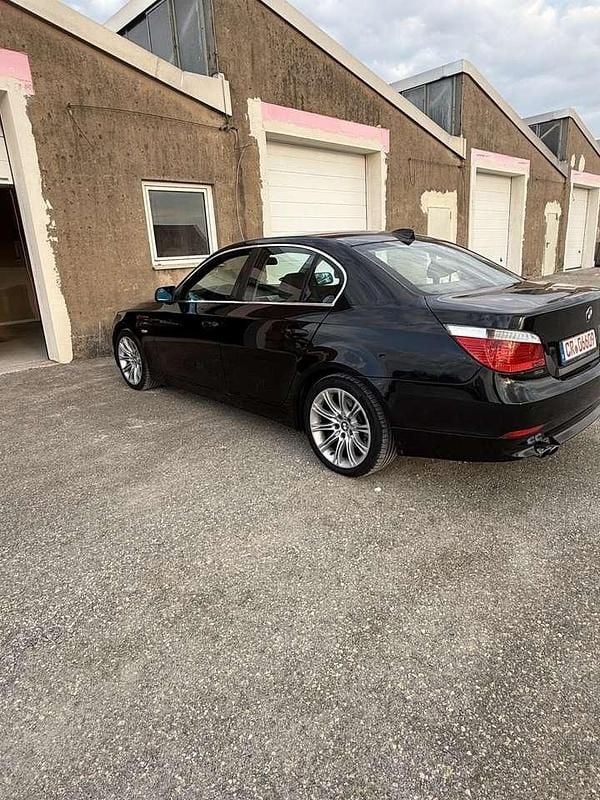 Gebraucht BMW 530 231 PS (169 kW) 2004 Schwarz Limousine