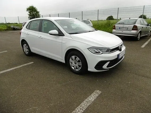 Gebraucht VW Polo Trendline 80 PS (58 kW) 2026 Pure white (weiß) Kleinwagen