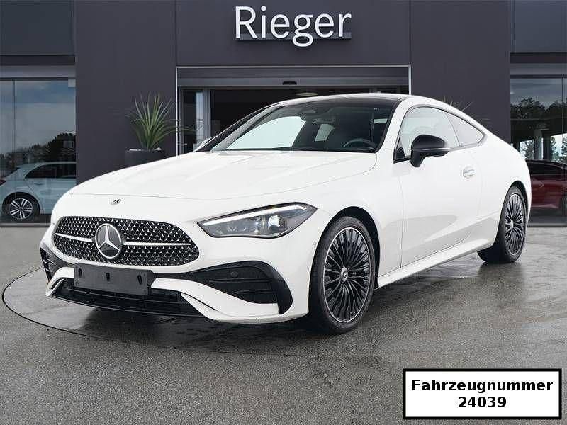 Weiß Gebraucht 2024 Mercedes CLE200 AMG | 48.439 € (Fairer Preis) - Bild 1/4
