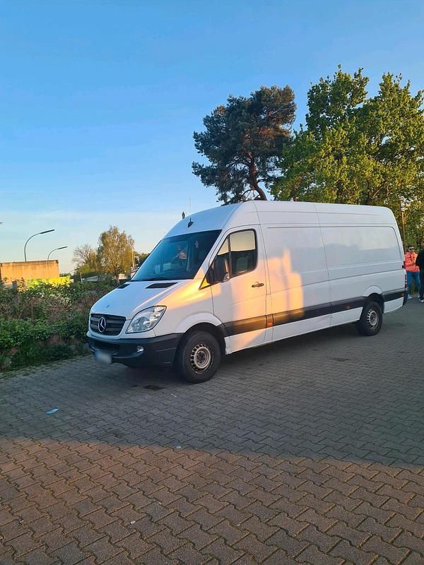Używany Mercedes Sprinter 163 KM (119 kW) 2012 Biały