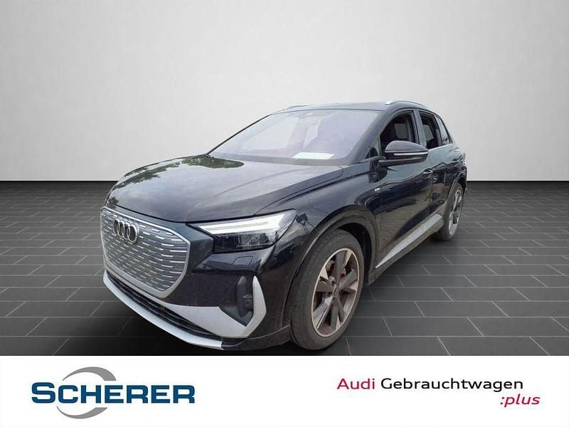 Schwarz (metallic) Gebraucht 2022 Audi Q4 e-tron Ambiente SUV | 33.400 € (Guter Preis) - Bild 1/4