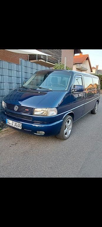 Blau Gebraucht 2002 VW Caravelle Van / Kleinbus | 8.999 € (Guter Preis) - Bild 1/4
