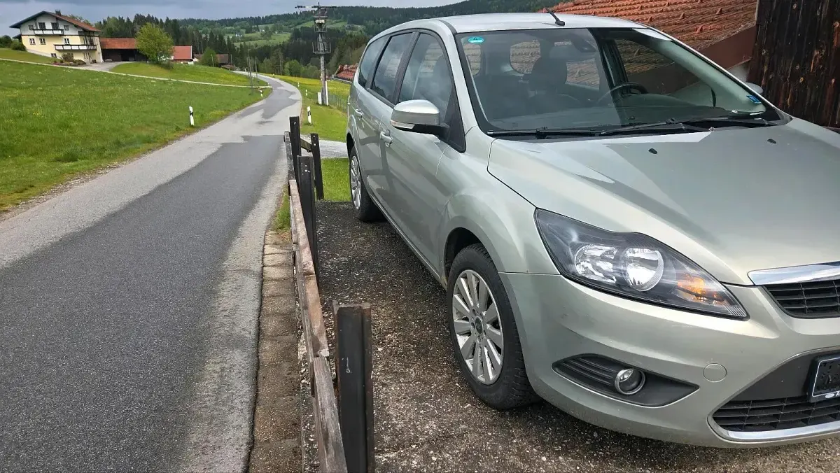 Używany Ford Focus 125 KM (91 kW) 2008 Zielony Kombi