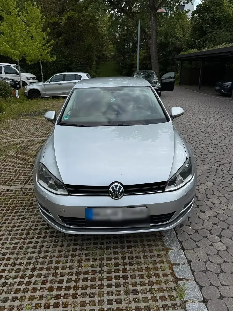 Gebraucht VW Golf VII 86 PS (63 kW) 2014 Silber Kleinwagen