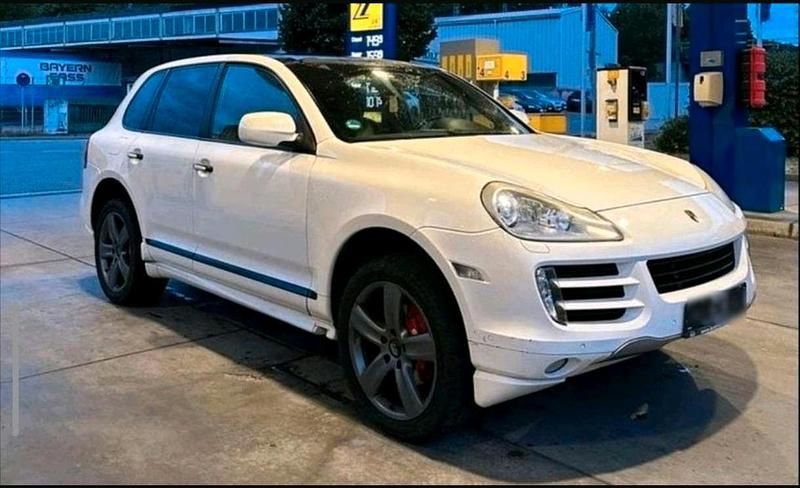 Gebraucht Porsche Cayenne 241 PS (177 kW) 2010 Weiß SUV