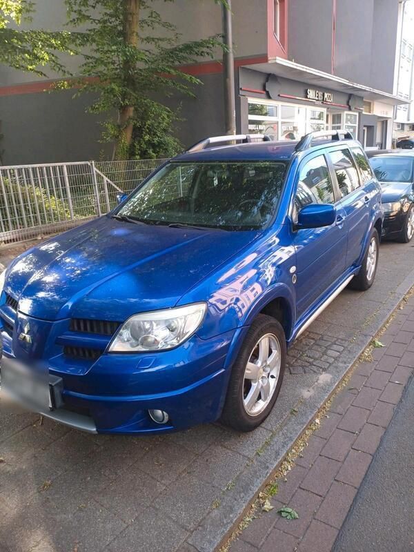 Blau Gebraucht 2005 Mitsubishi Outlander SUV | 2.555 € (Fairer Preis) - Bild 1/2