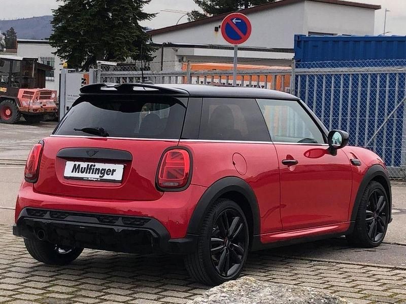 Gebraucht Mini John Cooper Works 136 PS (100 kW) 2022 Chili red Kleinwagen