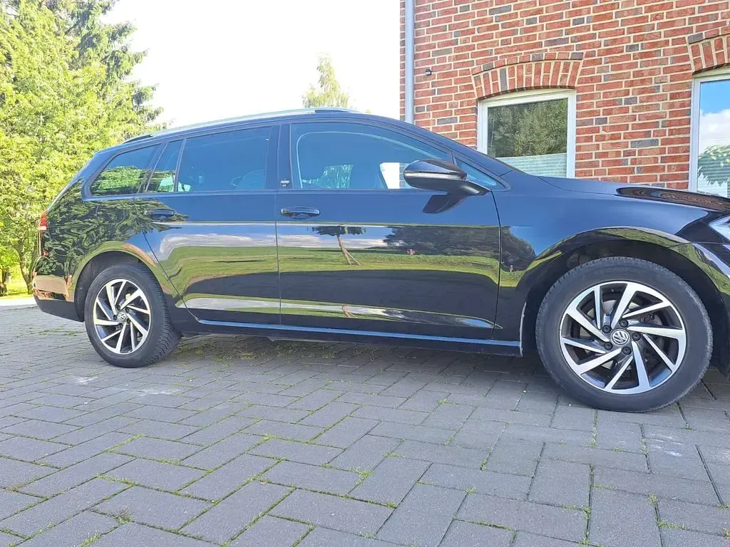 Gebraucht VW Golf VII Sound 125 PS (91 kW) 2017 Schwarz Kombi