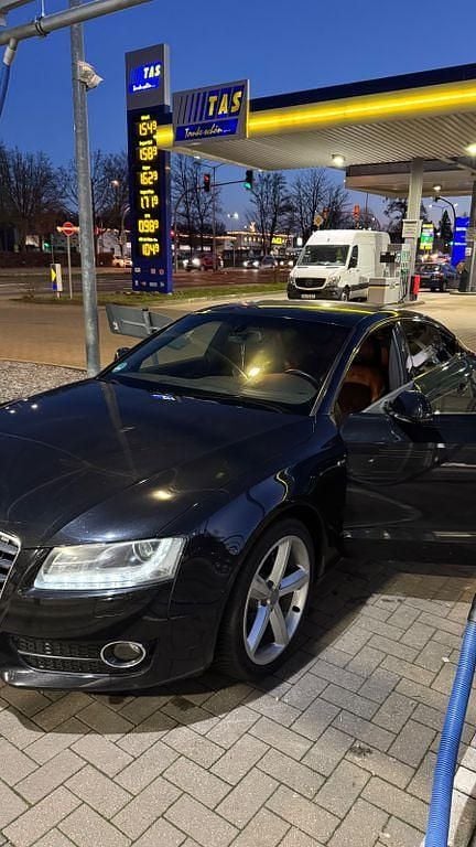 Gebraucht Audi A5 Sportback Sport 179 PS (131 kW) 2010 Schwarz Kleinwagen